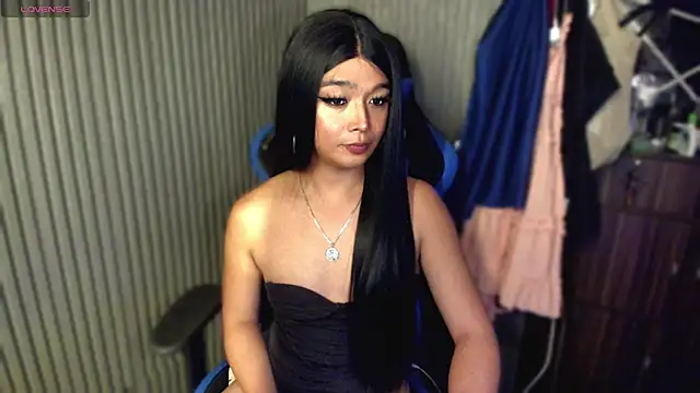 TrinityFucksYou webcam