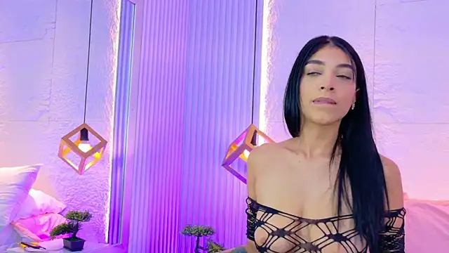 AshleyBaker1 webcam