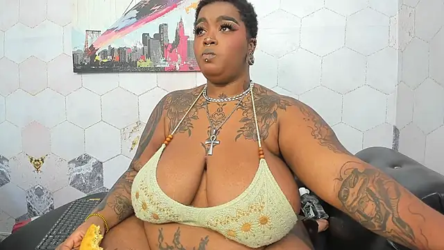 Anaa_Fuentess webcam