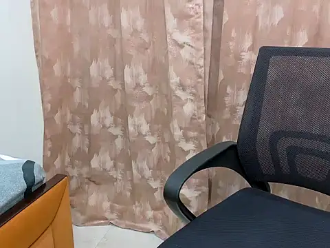 BadAss_Siya webcam