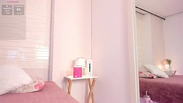 SophiaaStone webcam