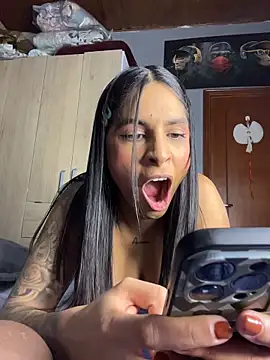 charlotte_stevenss_ webcam