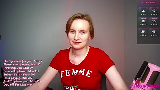KinkyMissCherry webcam