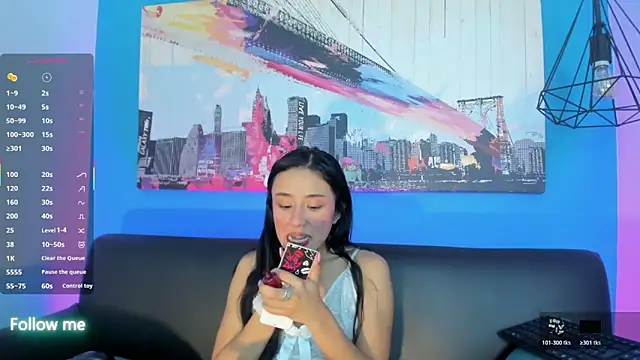 Luna_roose1 webcam