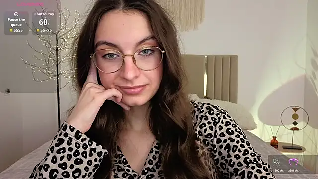 Real_cutie1 webcam