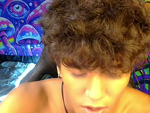 hugekenbigcock webcam