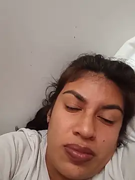 Anamaria-24 webcam