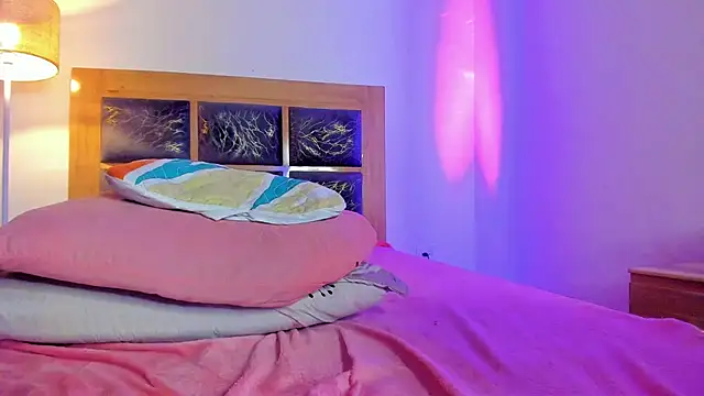 Zoe_sky1 webcam
