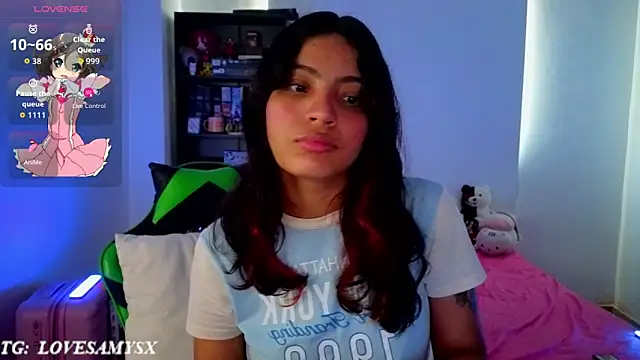 Lovelyamyy webcam