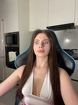 CurlyLara live sex cam