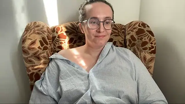 SofiaTease live cam on StripChat