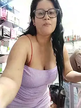 keilymadam webcam