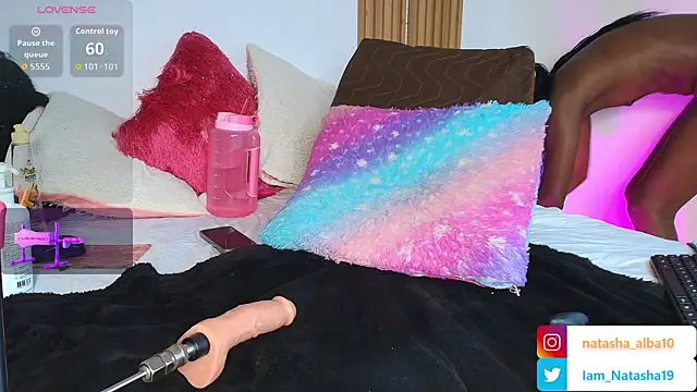 NatashaEgnath webcam