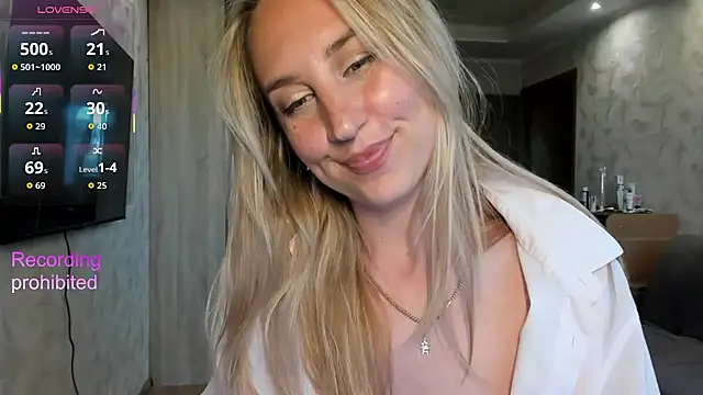 lady_Nati webcam