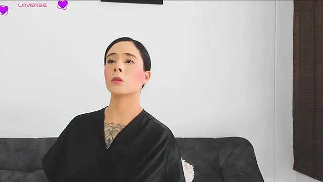 VeronicaTonu webcam