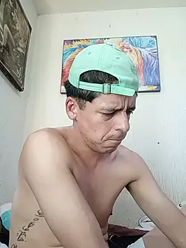 Junior_47 webcam