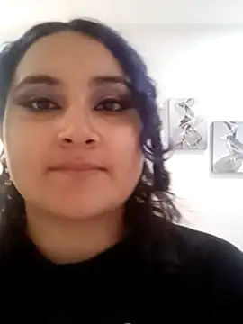 Liily_Foxxy webcam
