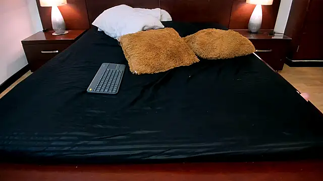 VelvetTemptation_ webcam