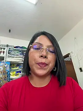 ISABELLA__LUNA webcam
