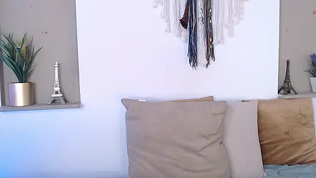 Kitty_Desire2 webcam