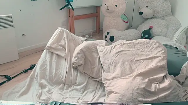 CeriseLapine's room