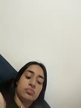 leilani_X webcam