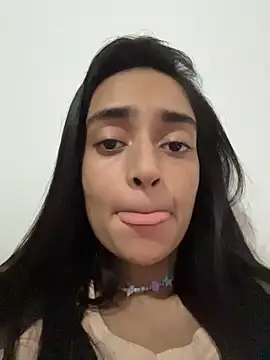 leilani_X webcam