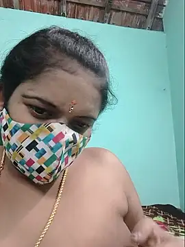 Ramya-hot-gueen live sex cam