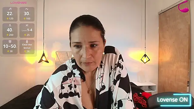 Watch Barbara_fox__ live on EroticFlix - High definition streams