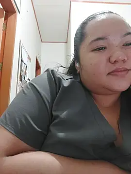 LianaCruzado webcam