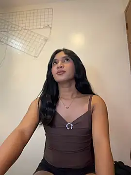 slutty_aki webcam