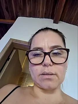 MariaPau_83 webcam