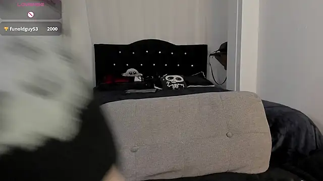 Amy_Aloqua webcam