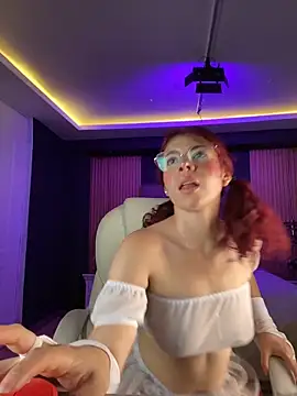 MiaTorres4 webcam