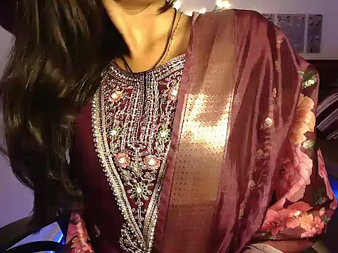 moksha_ (F young) - Show Me Eyes 🧿😘Babe