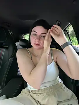 EllyNora webcam