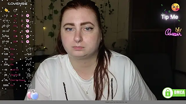 Alicia_love00 live cam on StripChat