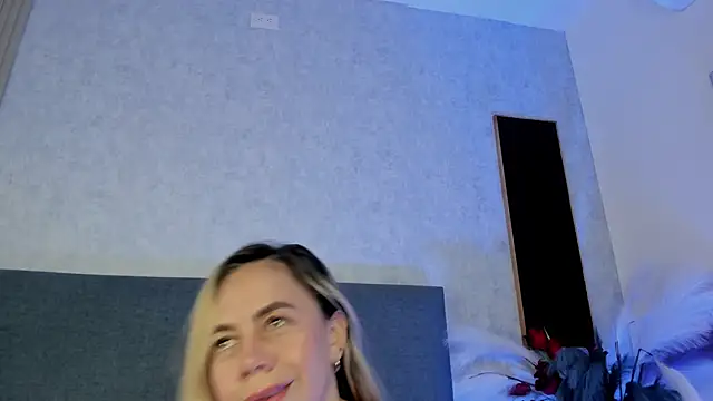 Roxxyfiore webcam