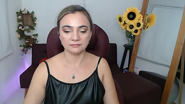 ana_milf webcam