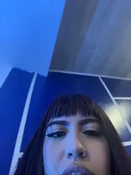 Isabella_21x webcam