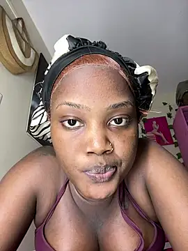 Queen_Arnah254 webcam