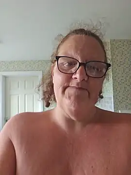 MissQueenBeex webcam