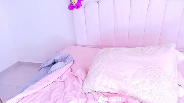 Sofia_Stanley webcam
