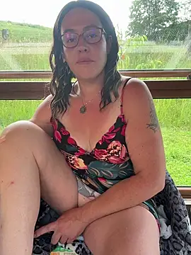 Nadja_Noir webcam