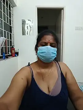 tamil_manjalmaami webcam