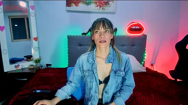 Watch Lorena_sweet33 live on EroticFlix - High definition streams