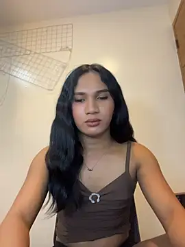 slutty_aki webcam