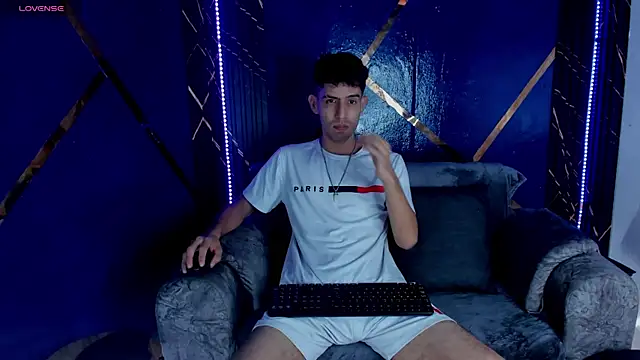 sexy_hairy1 webcam