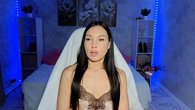 NikoleMills webcam