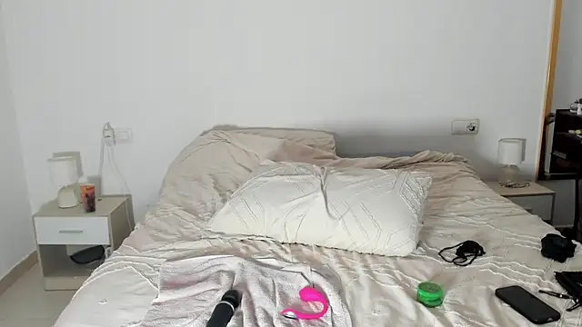 MariaMeir webcam
